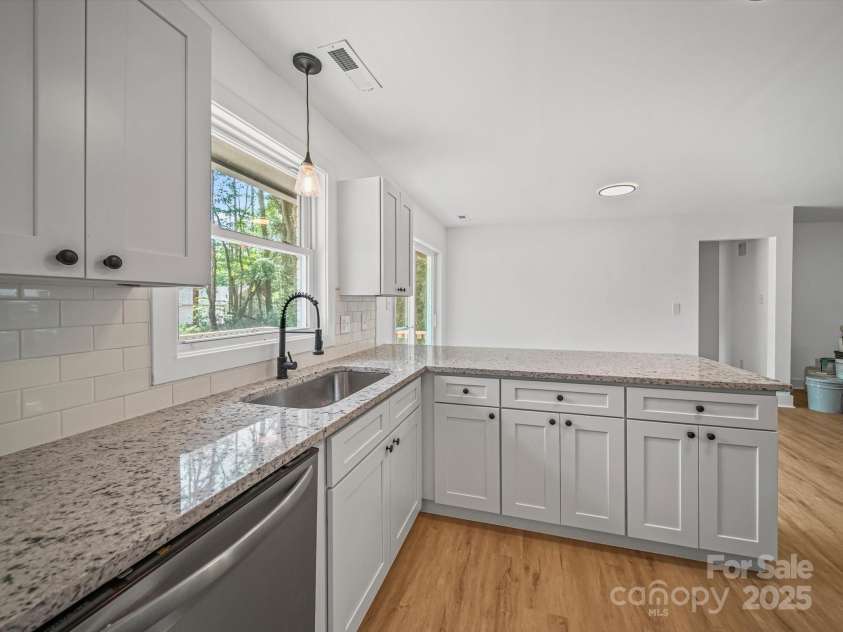 1128 Grady Street, Salisbury, NC 28144.  MLS# CAR4280515, YatesRealty ID 27458. 