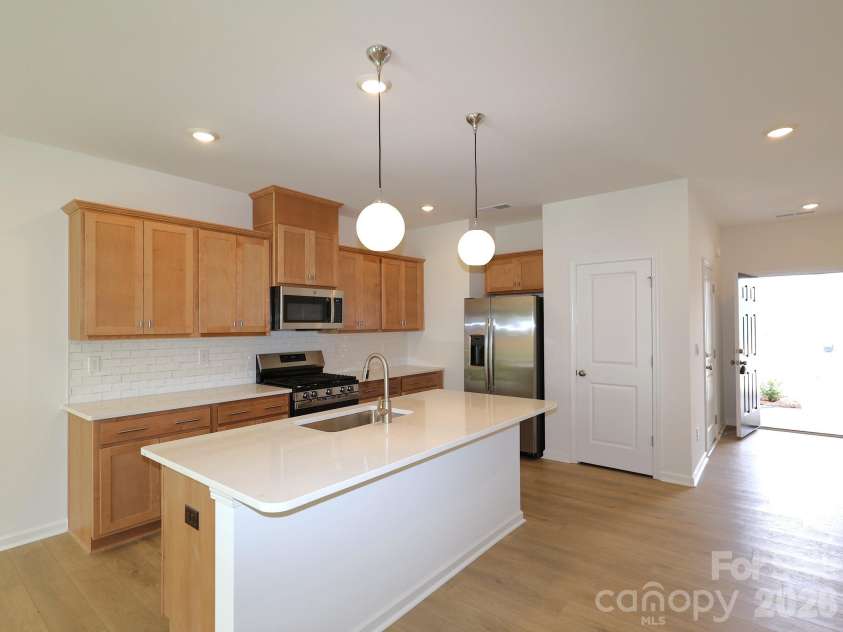 830 Earhart Street, Concord, NC 28027.  MLS# CAR4388782, YatesRealty ID 27458. Kitchen