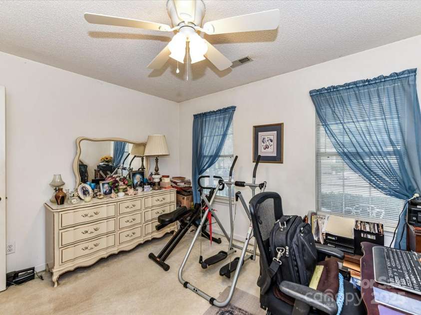 9337 Four Mile Creek Road, Charlotte, NC 28277.  MLS# CAR4269002, YatesRealty ID 27459. 2nd Bedroom