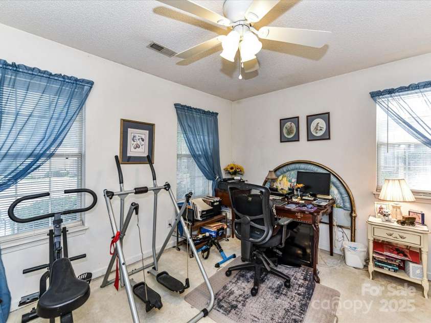 9337 Four Mile Creek Road, Charlotte, NC 28277.  MLS# CAR4269002, YatesRealty ID 27459. 2nd Bedroom
