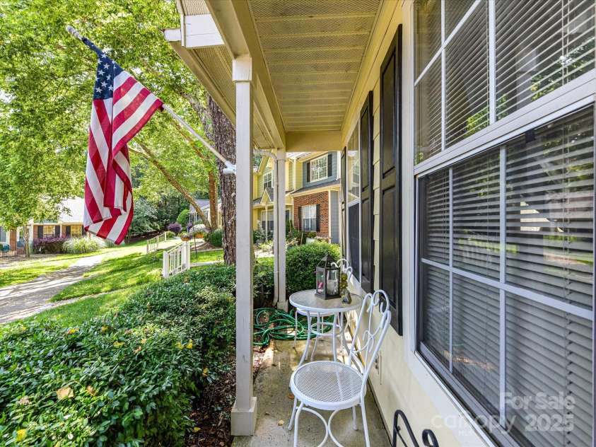 9337 Four Mile Creek Road, Charlotte, NC 28277.  MLS# CAR4269002, YatesRealty ID 27459. Front Porch
