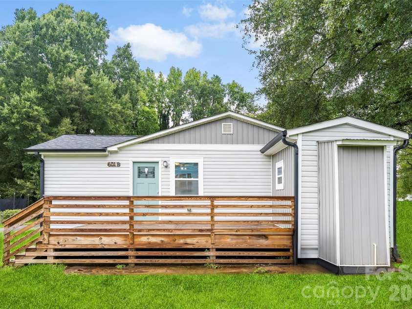 601 Rhyne Circle, Gastonia, NC 28054.  MLS# CAR4311148, YatesRealty ID 2746. 