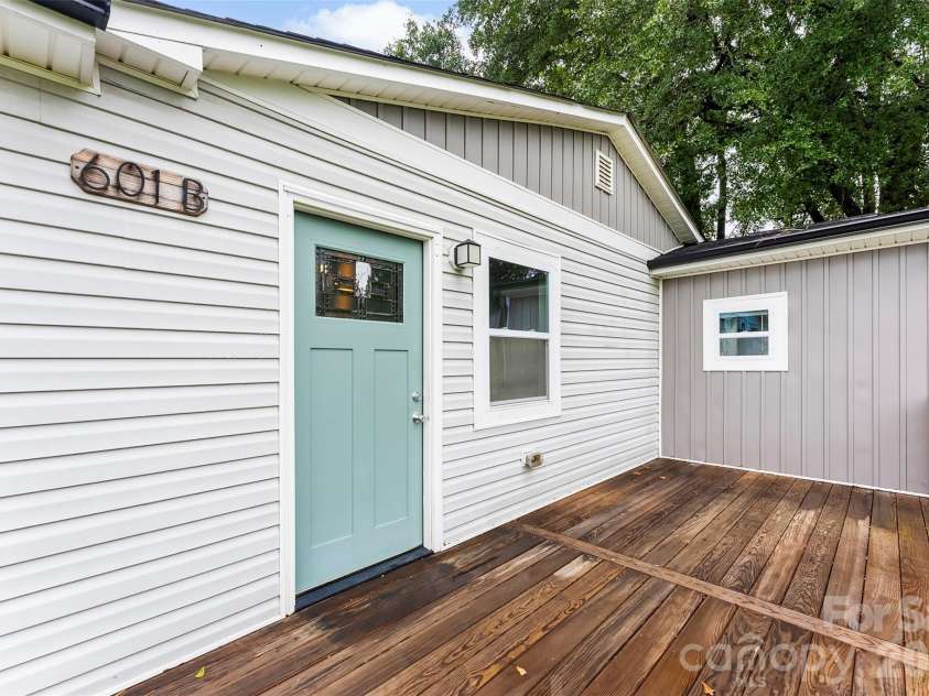 601 Rhyne Circle, Gastonia, NC 28054.  MLS# CAR4311148, YatesRealty ID 2746. 