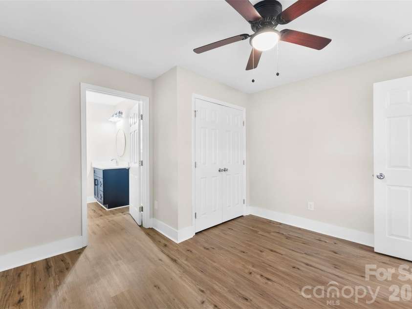 601 Rhyne Circle, Gastonia, NC 28054.  MLS# CAR4311148, YatesRealty ID 2746. 