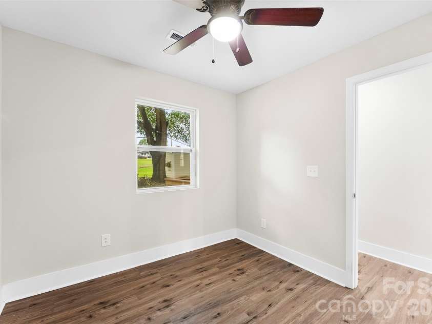 601 Rhyne Circle, Gastonia, NC 28054.  MLS# CAR4311148, YatesRealty ID 2746. 