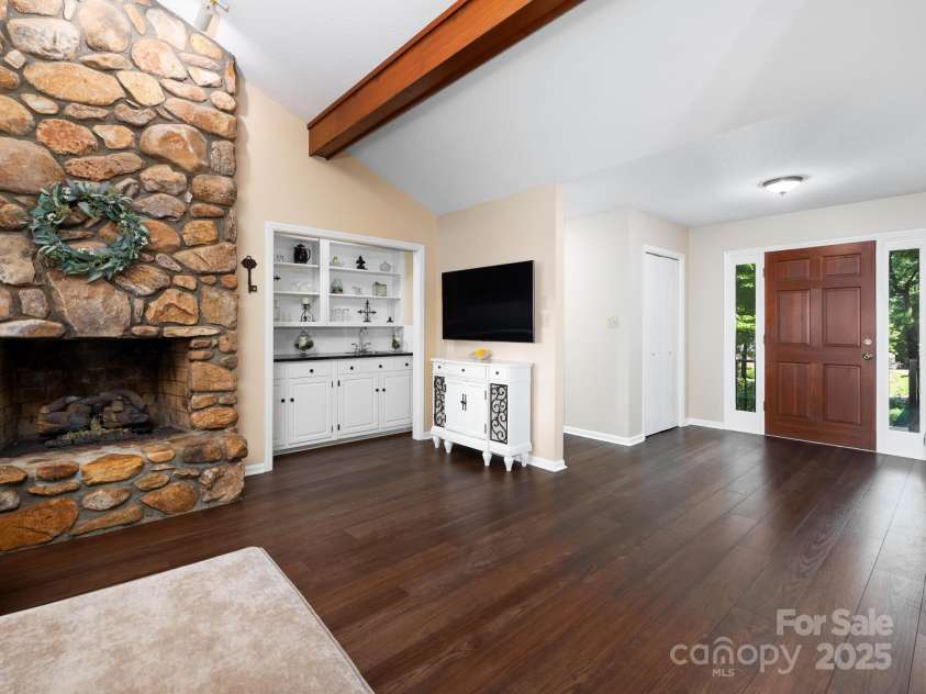 7874 Golf Course Drive, Denver, NC 28037.  MLS# CAR4274174, YatesRealty ID 27461. 