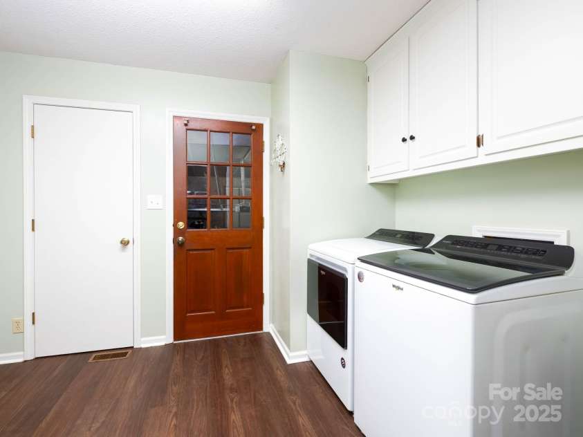 7874 Golf Course Drive, Denver, NC 28037.  MLS# CAR4274174, YatesRealty ID 27461. 