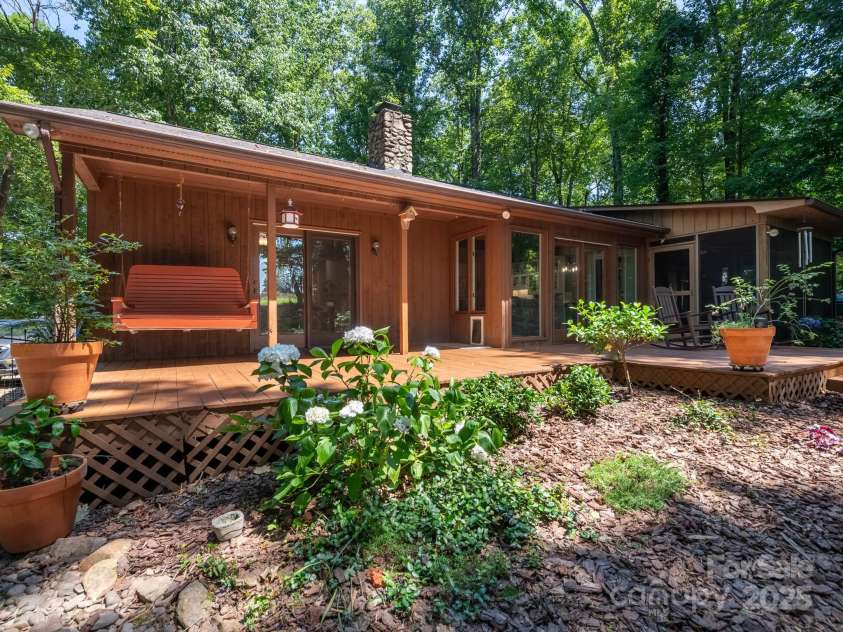 7874 Golf Course Drive, Denver, NC 28037.  MLS# CAR4274174, YatesRealty ID 27461. 