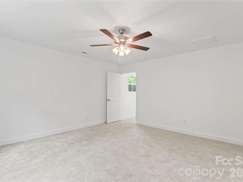 2448 Spruce Street, Kannapolis, NC 28081.  MLS# CAR4284148, YatesRealty ID 27463. 