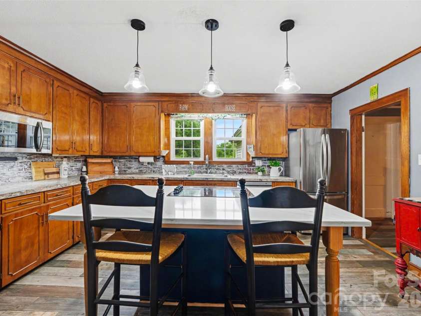 2461 Startown Road, Newton, NC 28658.  MLS# CAR4388500, YatesRealty ID 27463. 