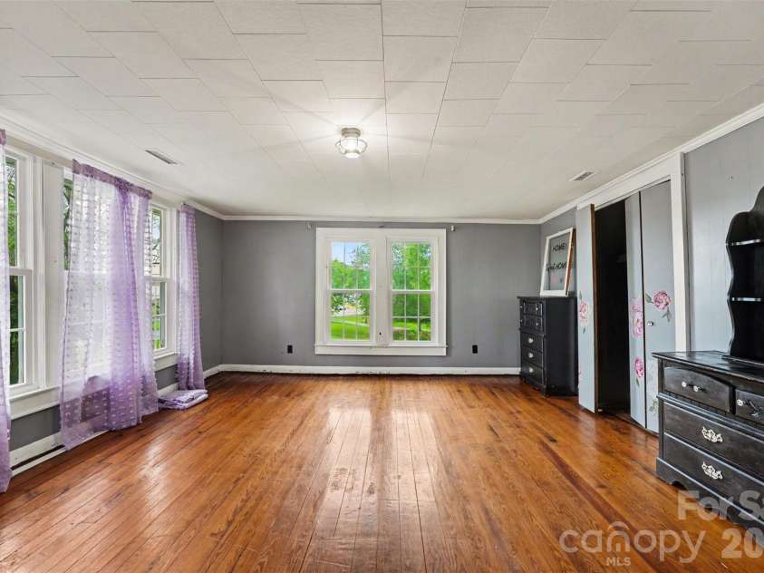 2461 Startown Road, Newton, NC 28658.  MLS# CAR4388500, YatesRealty ID 27463. 