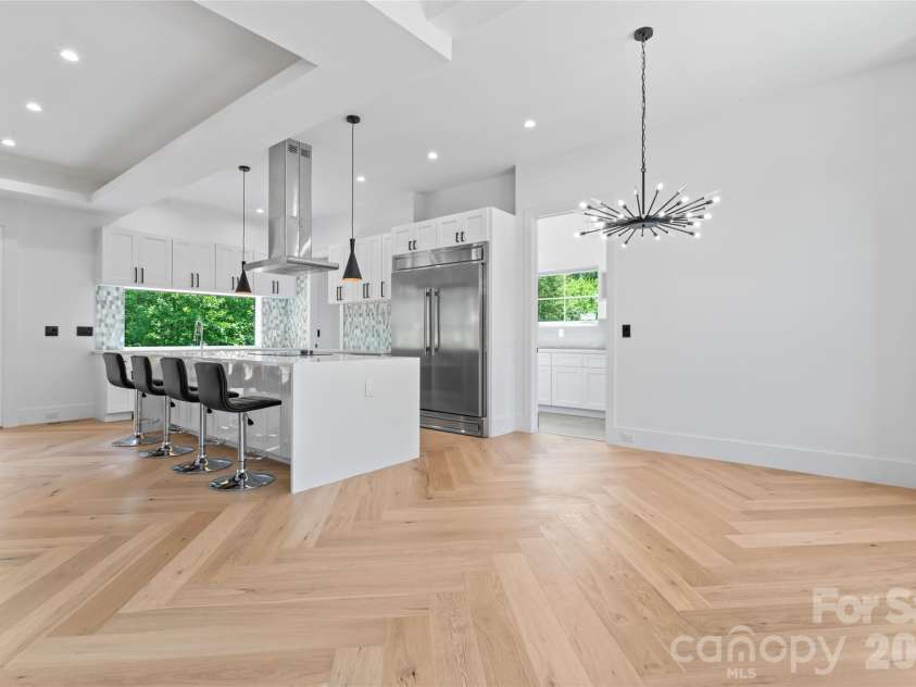 3078 Mountain Creek Drive, Sherrills Ford, NC 28673.  MLS# CAR4260558, YatesRealty ID 27468. Open floor concept with breakfast, den and kitchen