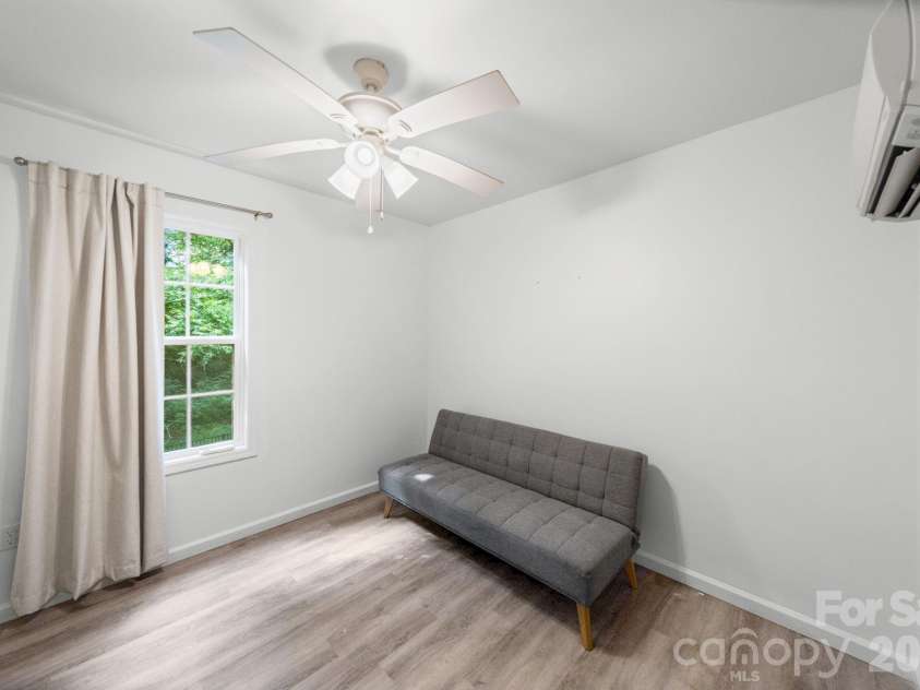 308 E 10th Street, Oakboro, NC 28129.  MLS# CAR4388794, YatesRealty ID 27468. 