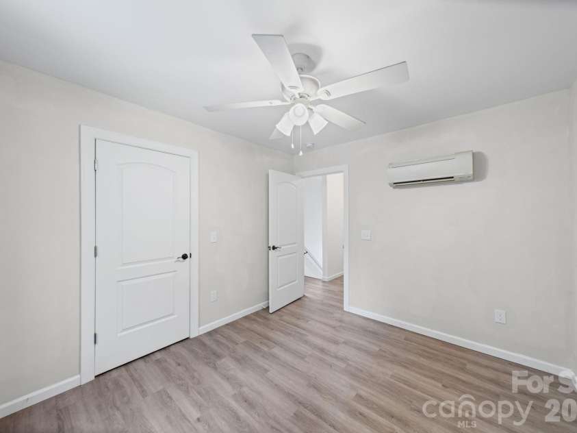 308 E 10th Street, Oakboro, NC 28129.  MLS# CAR4388794, YatesRealty ID 27468. 