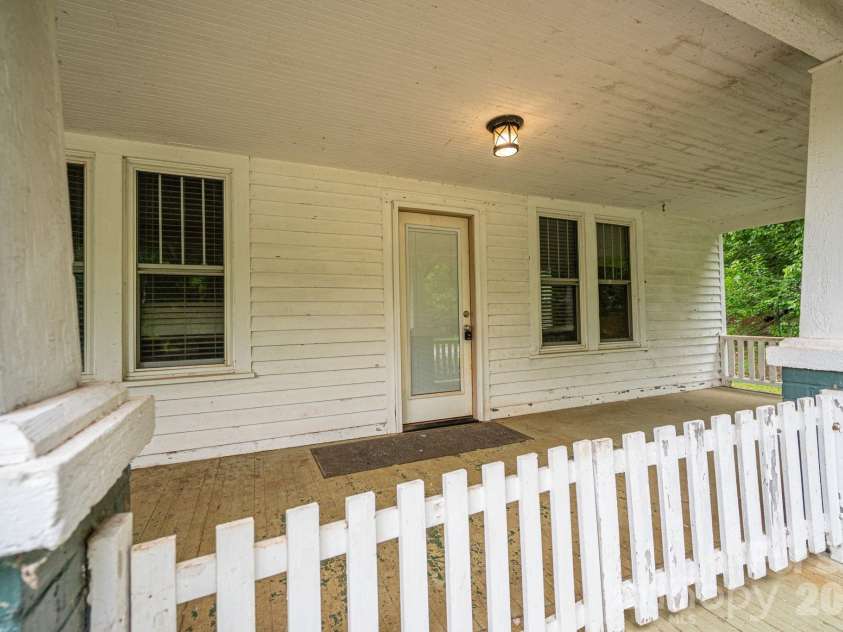 1143 Stagecoach Trail, Lawndale, NC 28090.  MLS# CAR4386296, YatesRealty ID 27469. Front Porch