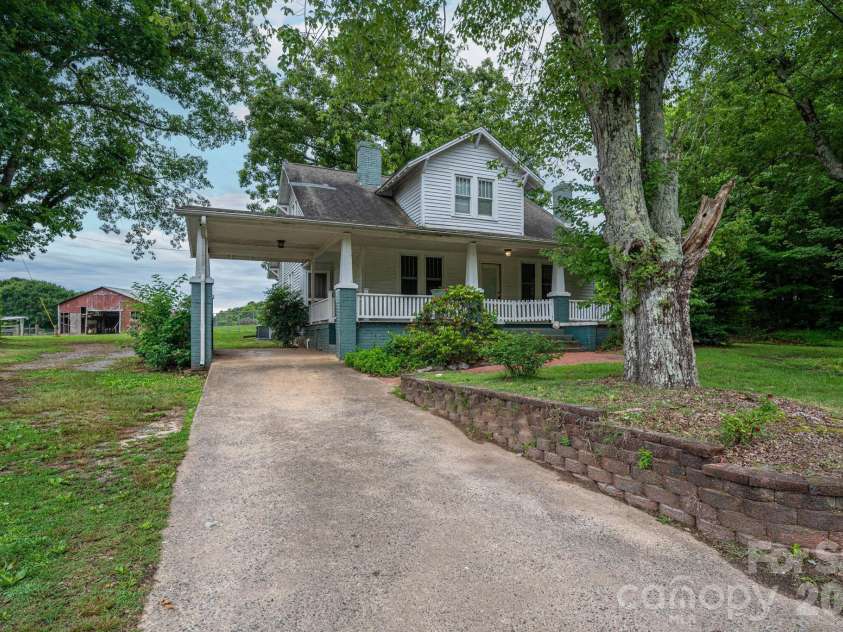 1143 Stagecoach Trail, Lawndale, NC 28090.  MLS# CAR4386296, YatesRealty ID 27469. Front View