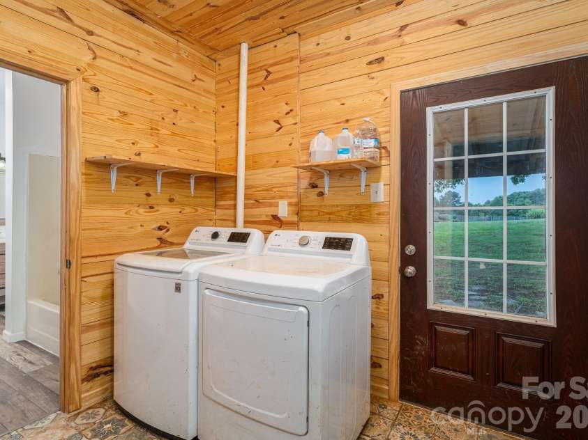 1143 Stagecoach Trail, Lawndale, NC 28090.  MLS# CAR4386296, YatesRealty ID 27469. Laundry