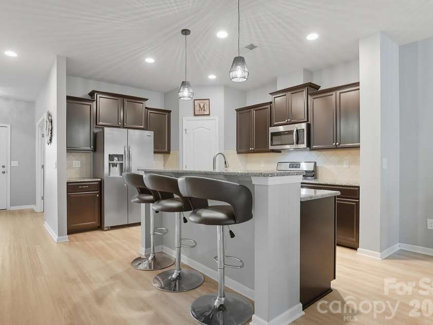 3033 Honeylocust Lane, Fort Mill, SC 29707.  MLS# CAR4305940, YatesRealty ID 2747. 