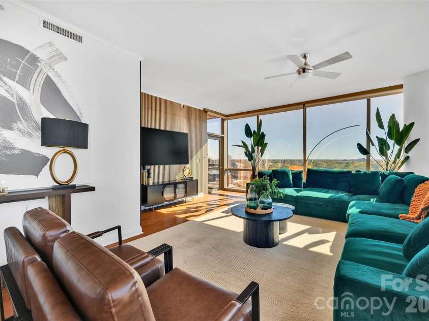 315 Arlington Avenue, Charlotte, NC 28203.  MLS# CAR4333169, YatesRealty ID 2747. 