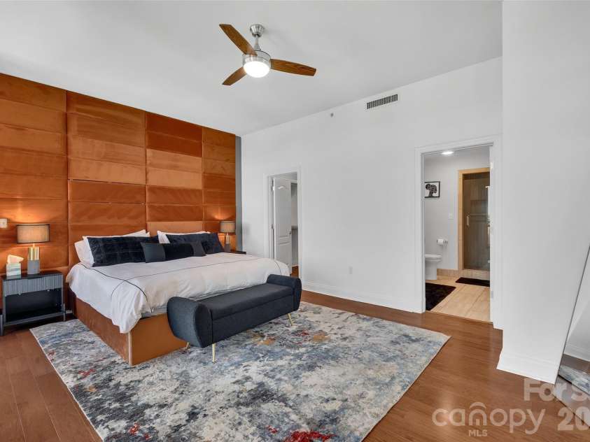 315 Arlington Avenue, Charlotte, NC 28203.  MLS# CAR4333169, YatesRealty ID 2747. 