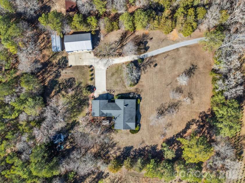6330 Richburg Road, Great Falls, SC 29055.  MLS# CAR4350221, YatesRealty ID 2747. 