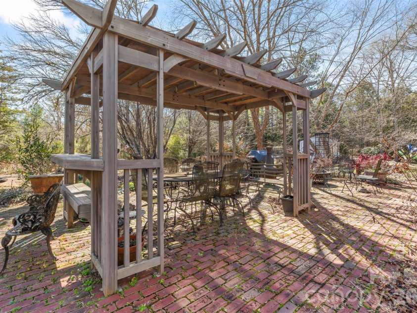 6330 Richburg Road, Great Falls, SC 29055.  MLS# CAR4350221, YatesRealty ID 2747. 