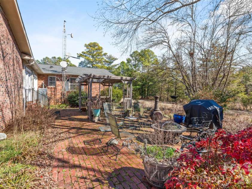 6330 Richburg Road, Great Falls, SC 29055.  MLS# CAR4350221, YatesRealty ID 2747. Brick paver patio