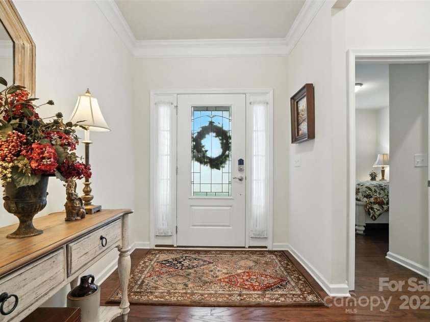 10120 Berkeley Castle Drive, Charlotte, NC 28273.  MLS# CAR4273546, YatesRealty ID 27472. 