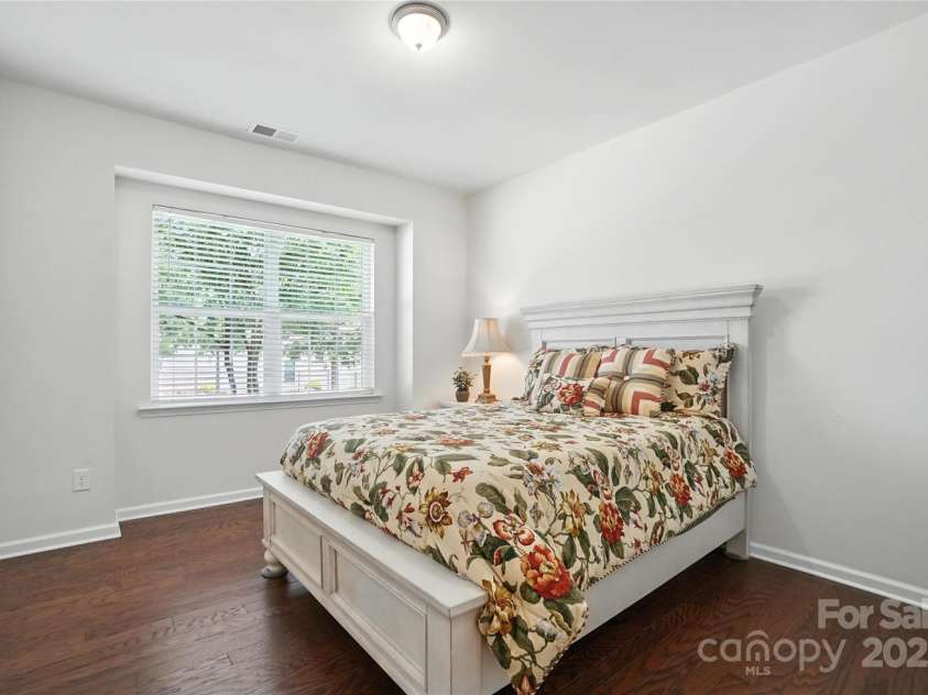 10120 Berkeley Castle Drive, Charlotte, NC 28273.  MLS# CAR4273546, YatesRealty ID 27472. 