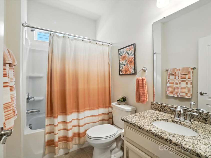 10120 Berkeley Castle Drive, Charlotte, NC 28273.  MLS# CAR4273546, YatesRealty ID 27472. 