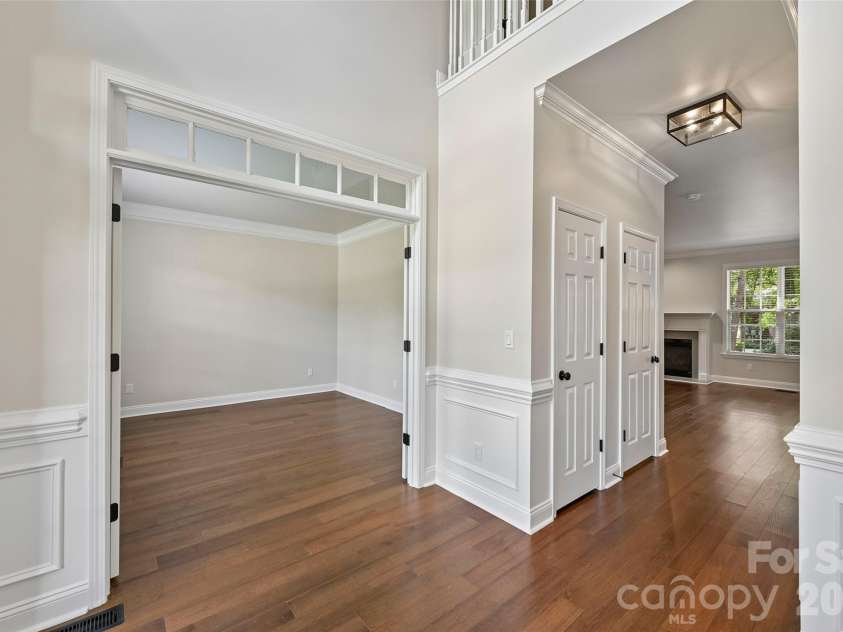 2825 Chip Shot Drive, Matthews, NC 28104.  MLS# CAR4388155, YatesRealty ID 27473. 