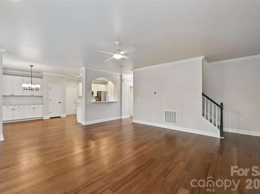 2825 Chip Shot Drive, Matthews, NC 28104.  MLS# CAR4388155, YatesRealty ID 27473. 