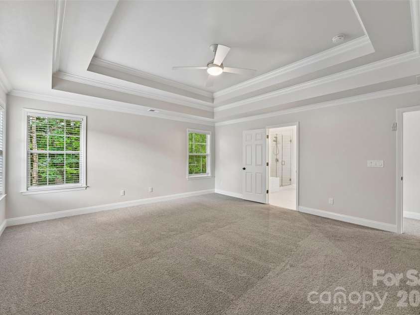 2825 Chip Shot Drive, Matthews, NC 28104.  MLS# CAR4388155, YatesRealty ID 27473. 