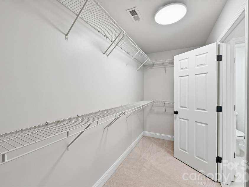 2825 Chip Shot Drive, Matthews, NC 28104.  MLS# CAR4388155, YatesRealty ID 27473. 