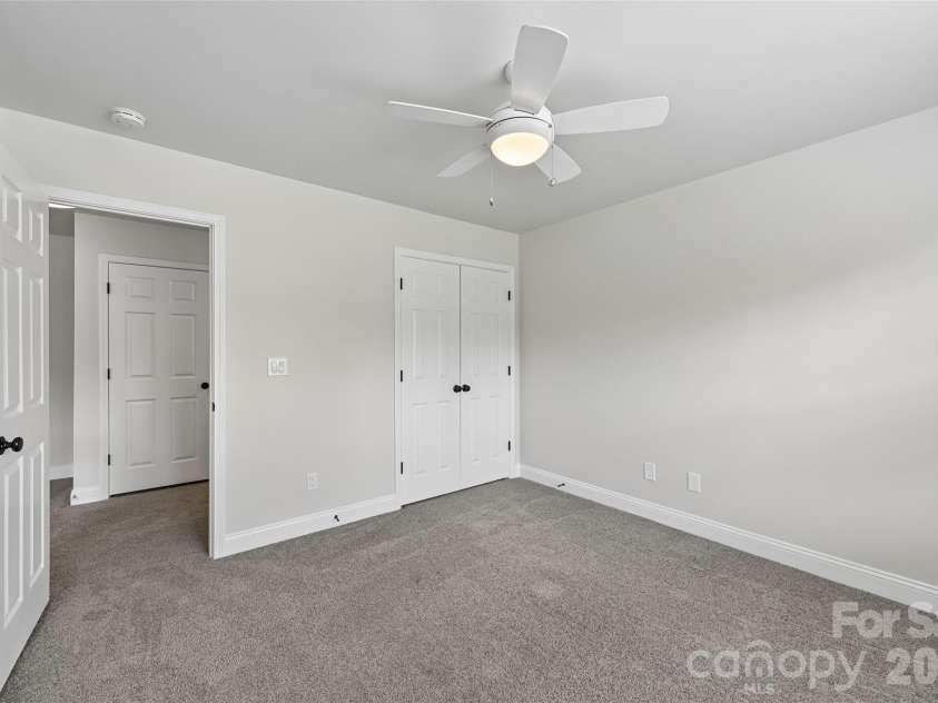 2825 Chip Shot Drive, Matthews, NC 28104.  MLS# CAR4388155, YatesRealty ID 27473. Virtually Staged.