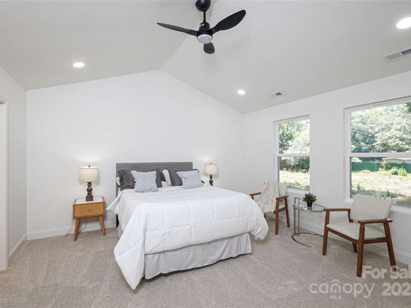 3218 Sam Wilson Road, Charlotte, NC 28214.  MLS# CAR4283091, YatesRealty ID 27474. 