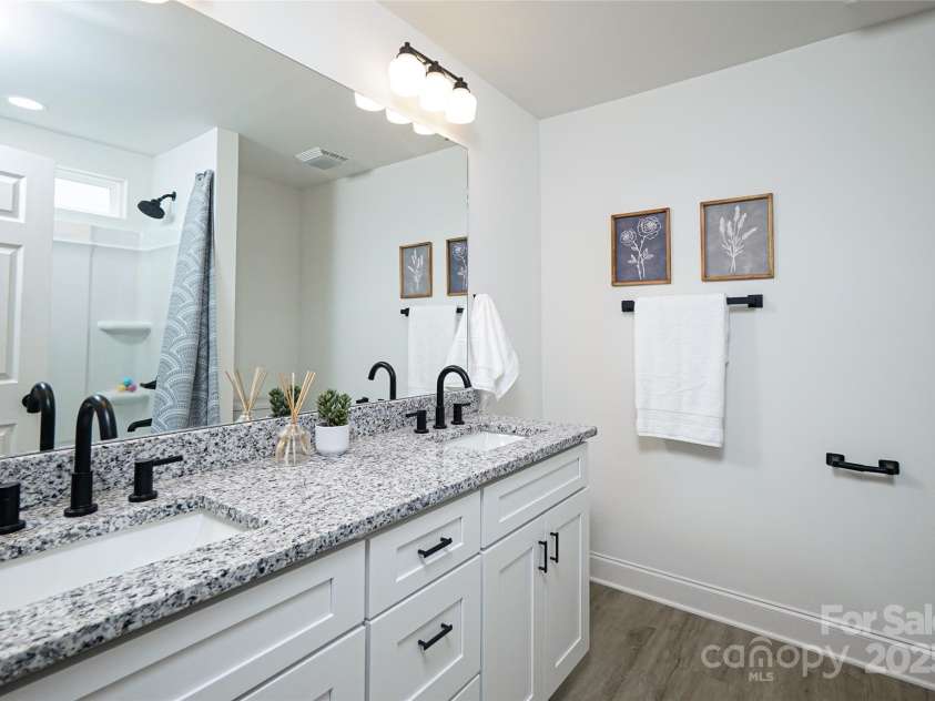 3218 Sam Wilson Road, Charlotte, NC 28214.  MLS# CAR4283091, YatesRealty ID 27474. 