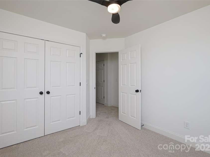 3218 Sam Wilson Road, Charlotte, NC 28214.  MLS# CAR4283091, YatesRealty ID 27474. 