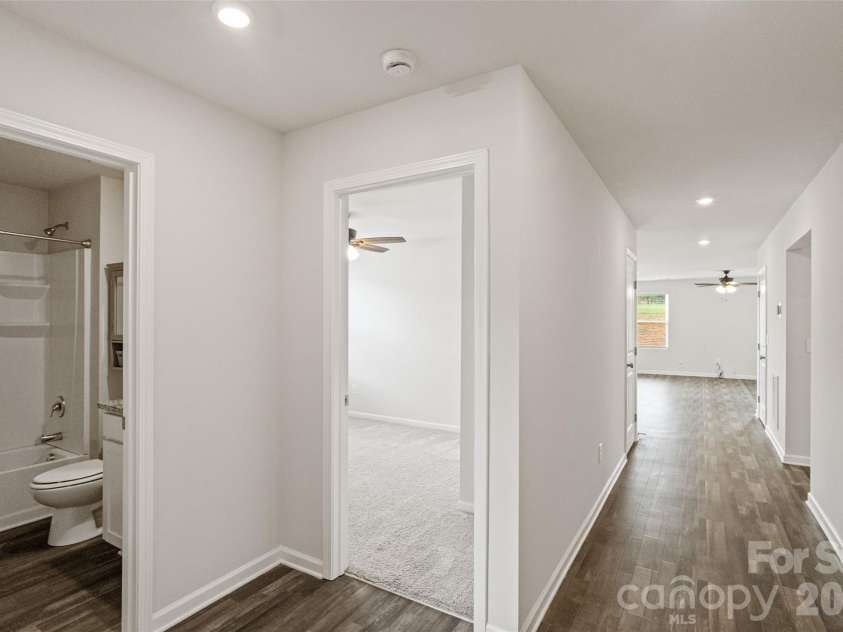 857 Oak Ridge Road, Gaffney, SC 29341.  MLS# CAR4386220, YatesRealty ID 27474. 