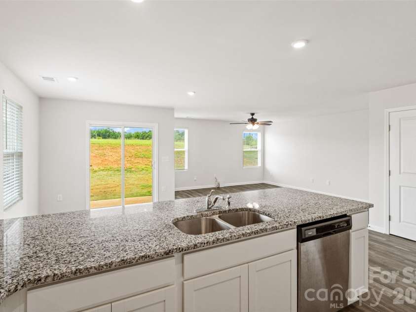 857 Oak Ridge Road, Gaffney, SC 29341.  MLS# CAR4386220, YatesRealty ID 27474. 