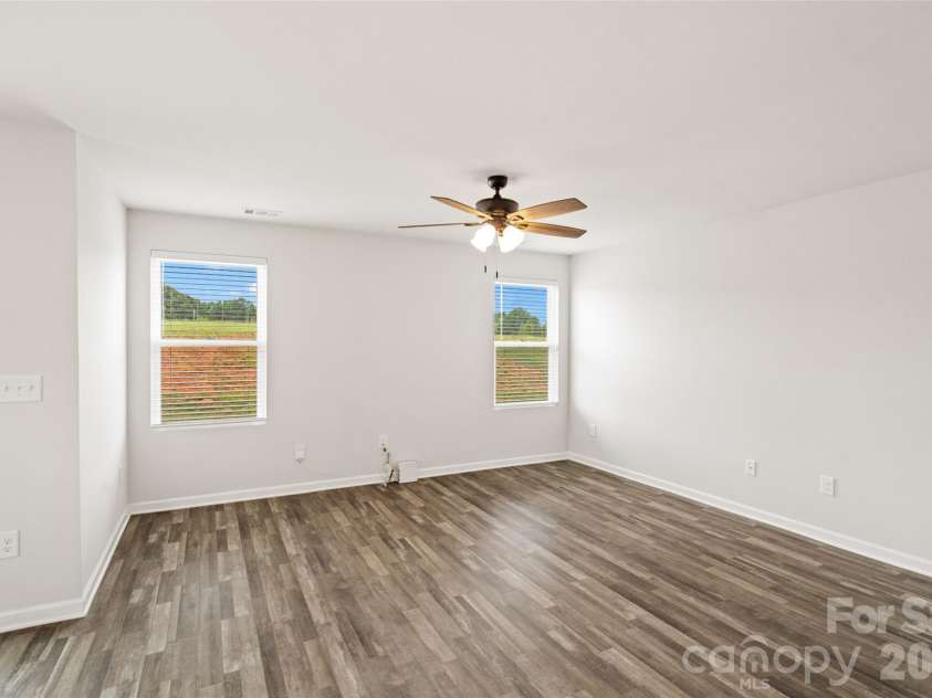 857 Oak Ridge Road, Gaffney, SC 29341.  MLS# CAR4386220, YatesRealty ID 27474. 