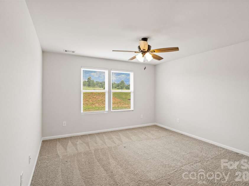 857 Oak Ridge Road, Gaffney, SC 29341.  MLS# CAR4386220, YatesRealty ID 27474. 