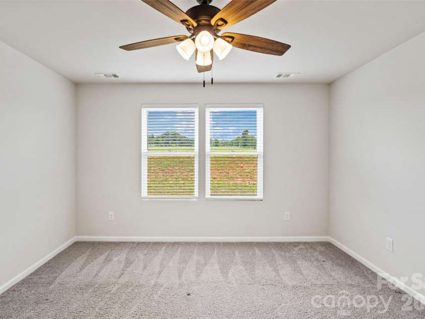 857 Oak Ridge Road, Gaffney, SC 29341.  MLS# CAR4386220, YatesRealty ID 27474. 
