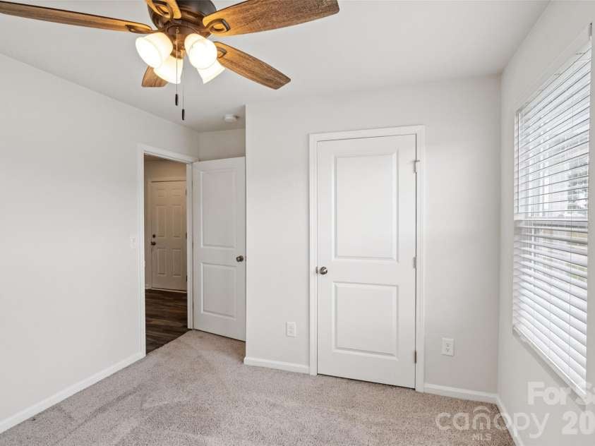 857 Oak Ridge Road, Gaffney, SC 29341.  MLS# CAR4386220, YatesRealty ID 27474. 