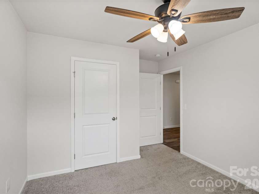 857 Oak Ridge Road, Gaffney, SC 29341.  MLS# CAR4386220, YatesRealty ID 27474. 