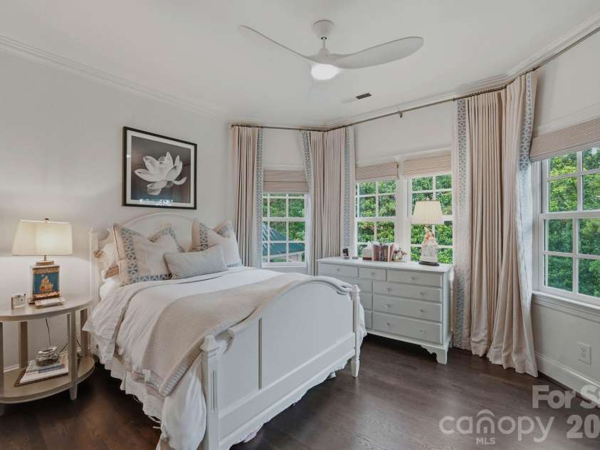 8700 Challis Farm Road, Charlotte, NC 28226.  MLS# CAR4388577, YatesRealty ID 27475. Bedrooom