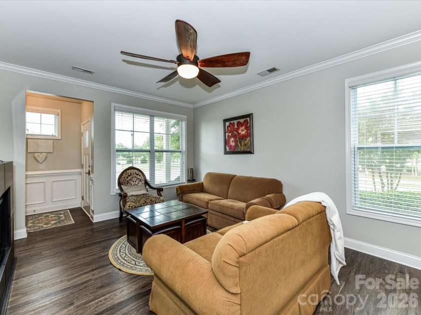 905 Pennington Drive, Lancaster, SC 29720.  MLS# CAR4384423, YatesRealty ID 27476. 