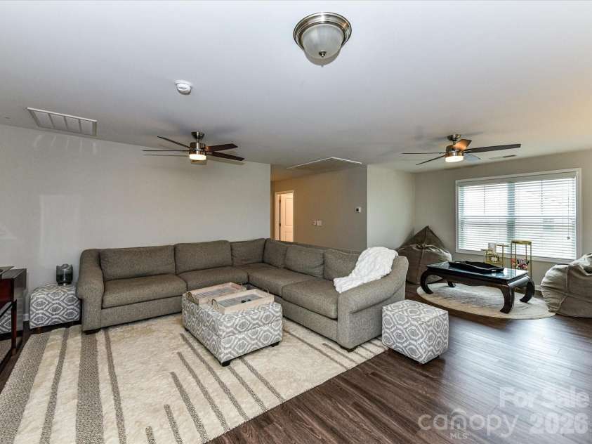 905 Pennington Drive, Lancaster, SC 29720.  MLS# CAR4384423, YatesRealty ID 27476. 