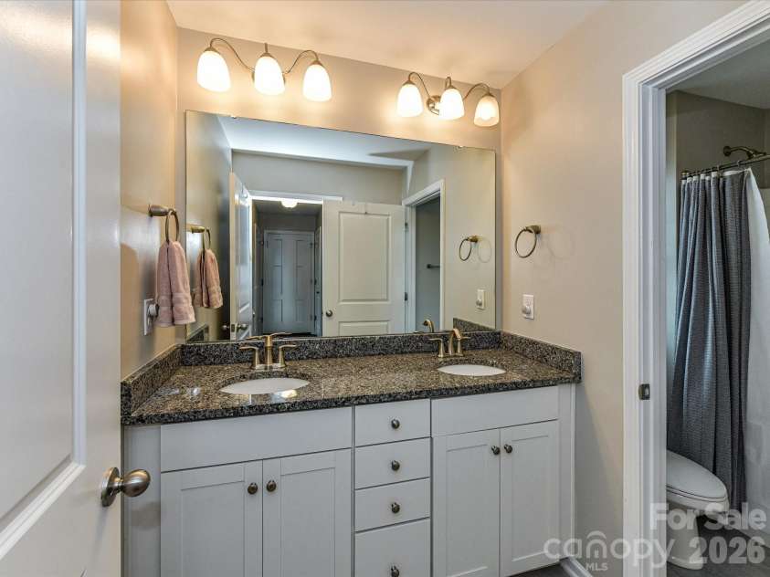 905 Pennington Drive, Lancaster, SC 29720.  MLS# CAR4384423, YatesRealty ID 27476. 