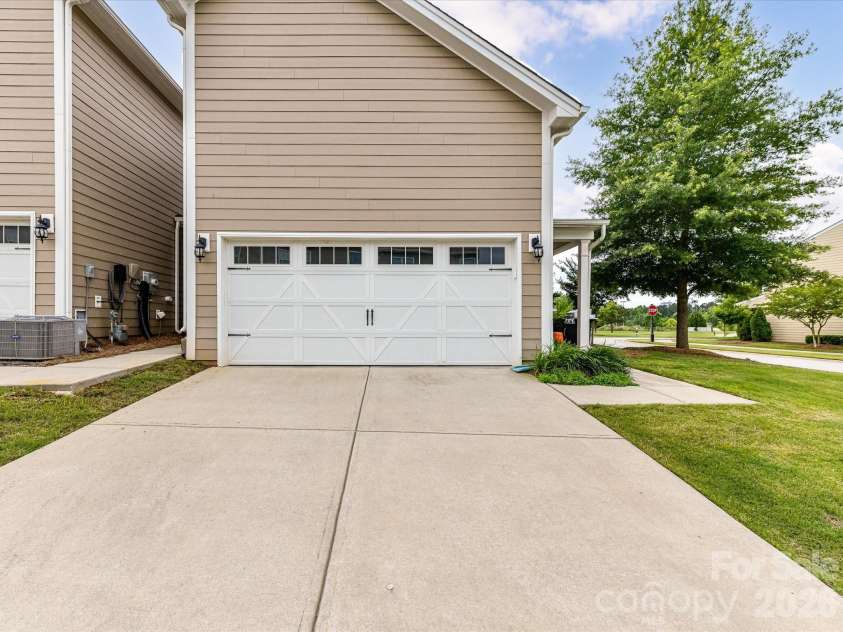 905 Pennington Drive, Lancaster, SC 29720.  MLS# CAR4384423, YatesRealty ID 27476. 